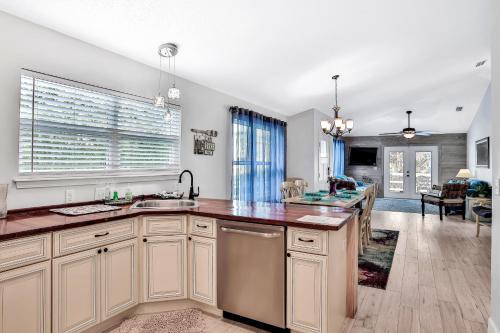 Beautiful Large Vilano Beach Home