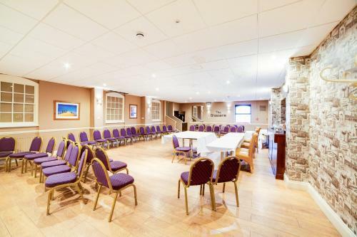 Kings Hotel