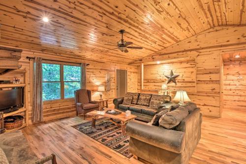 The Mountain Laurel Sautee Mountain Retreat