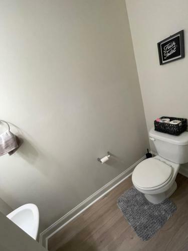 4bdrm Fast Wifi Farmhouse Inspired Home