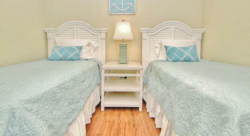 Madeira Bay Resort By Teeming Vacation Rentals