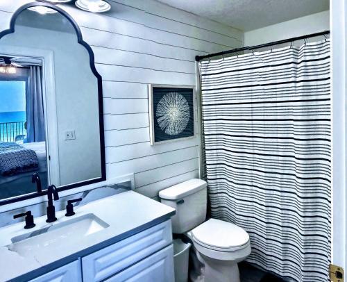 Apartamento Barefoot Bliss - Beachfront Condo - Sleeps 14