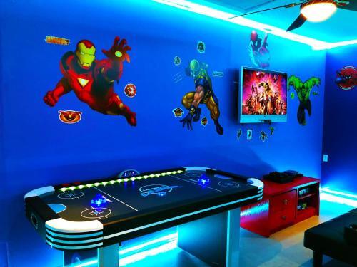 Windsor Hills Resort - Enchanted Crystal Castle