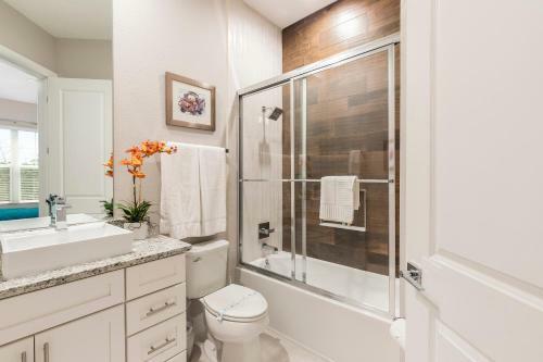 Hotel Summerville Resort 5 Bedrooms Villa