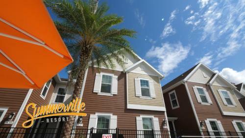 Hotel Summerville Resort 5 Bedrooms Villa