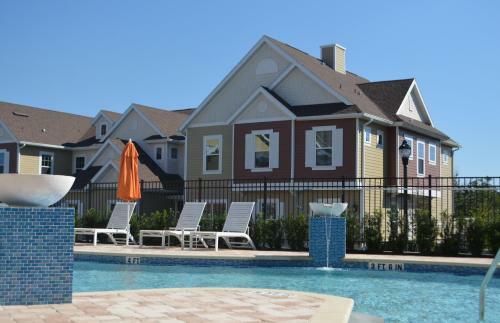 4 Br 4 Ba Villa Self Check-in Bbq & Full Kitchen