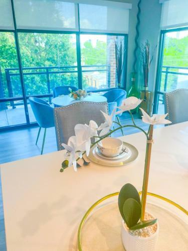 Apartamento Luxurious Midtown 2bed2bath With Sweeping Skyline Views