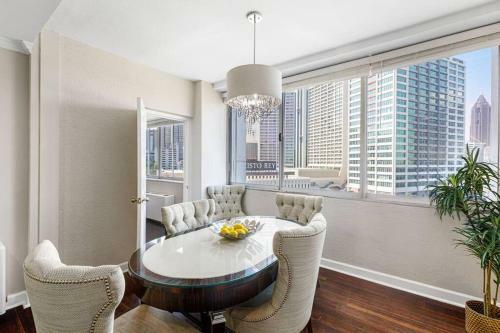 Apartamento 1001 Free Parking, 2 Bd, Modern Dtw, Great Wifi