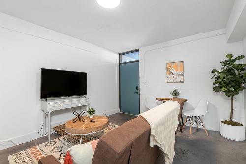 Apartamento Charming Studio, Best View In Midtown!