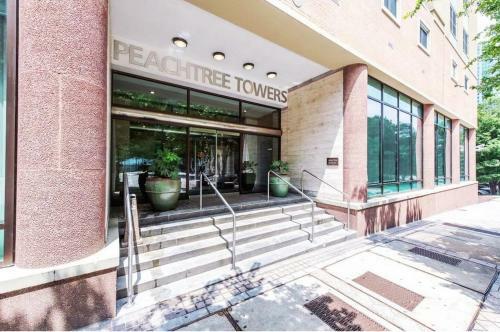 Exquisitely Boho Chic Styled 2bd L Downtown Atl