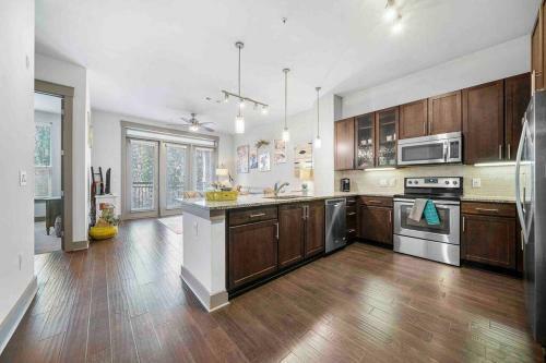 Apartamento ? Chic 1 Bdrm In Buckhead, 3 Min Walk To Park ?