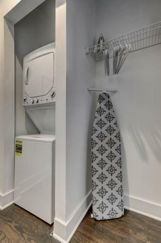 Studio9forty Sunshine Studio Apartment No Stairs