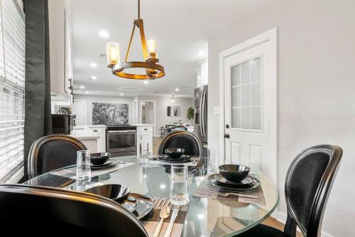 Luxe Westside Ranch, Mins To West Midtown Atl.