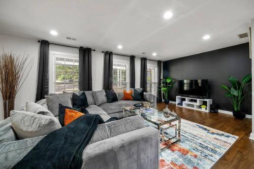 Luxe Westside Ranch, Mins To West Midtown Atl.