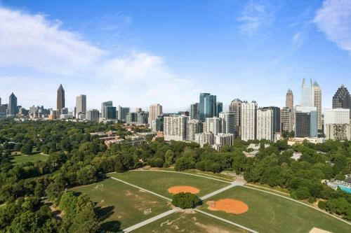 Apartamento Studio9forty 1br Midtown Oasis