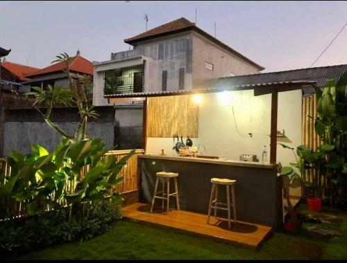 Hostal Aurelia Private Guesthouse
