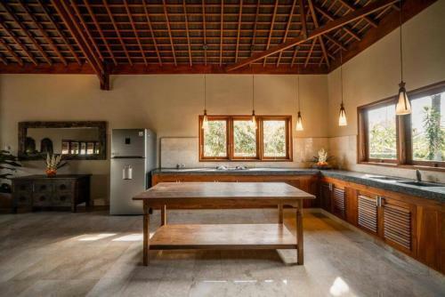 Villa Marcus 3 Bedroom Private Pool Near Beach