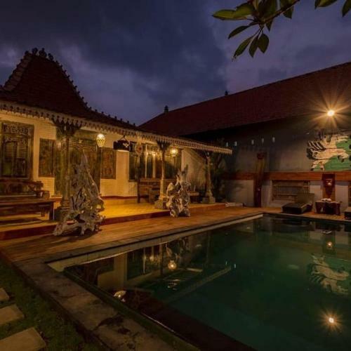 Hostal Lebak Asri Antique Joglo House