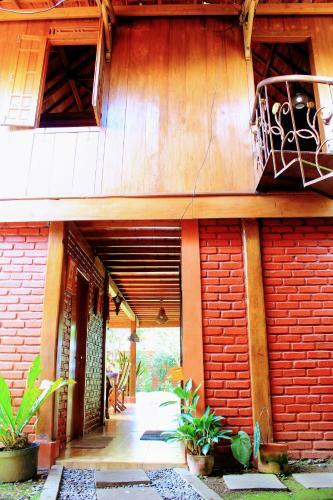 Lodge Oemah Kajoe Lembang