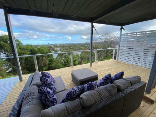Eagles View Panorama - 180 Degree Sea & River Views
