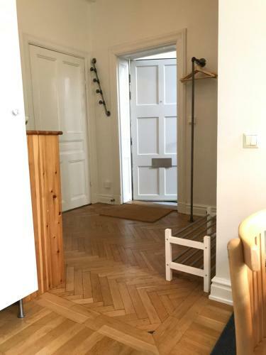 Classic & Light 2 Room Apartment In Sofo, 60 Sqm