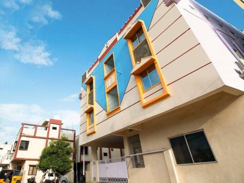 Hotel Staymaker Sonika Grand