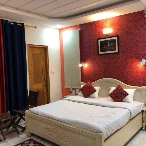 Hotel Ellays Dream Resort