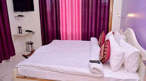 Hotel Ellays Dream Resort