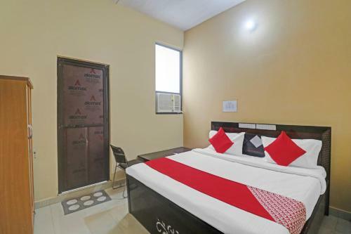 Oyo 84402 Star Hotel