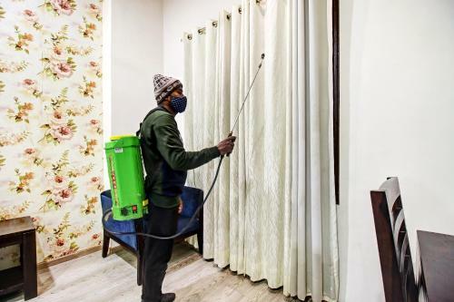 Townhouse Oak 46940 Hotel Vrindavan
