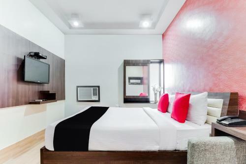 Capital O 7418 Hotel Vijay Delux