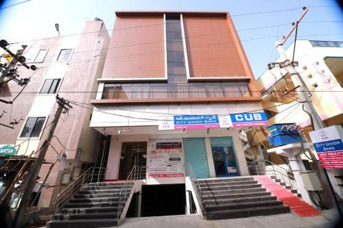 Apartamento Hotel Sri Mamatha Inn