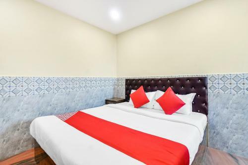 Oyo 48837 Hotel Suvarna