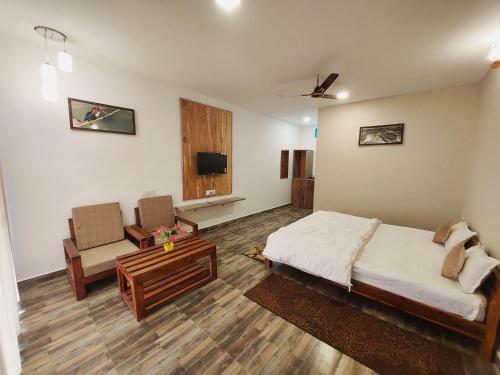 Hotel Grand Narmada Homestay