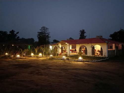 Hotel Grand Narmada Homestay