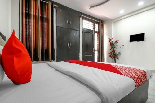 Hotel Oyo 76380 Chef's Home Stay