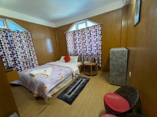 Hotel Yul Pemakhar