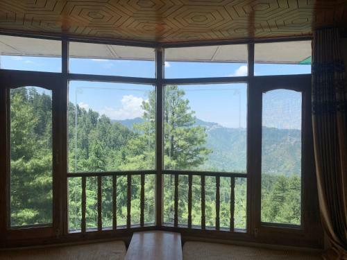 Bed & Breakfast Sharma's Destination, Mashobra