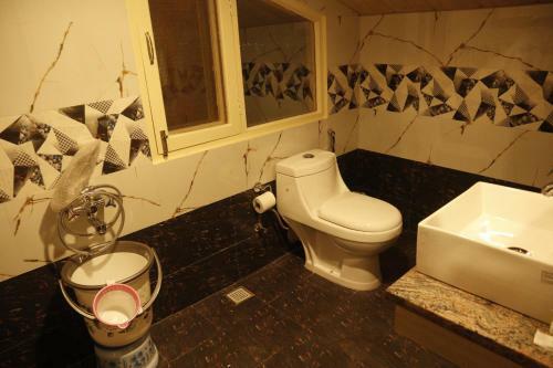 Bed & Breakfast Sharma's Destination, Mashobra