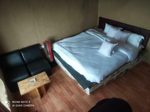 Zazroo Mud Cottages Home Stay