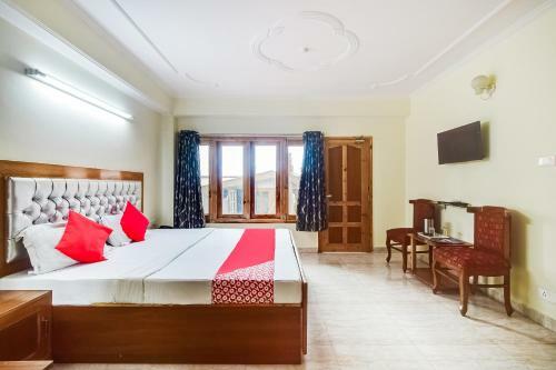 Collection O 48870 Hotel Kalra Regancy