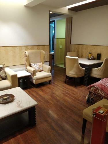 Lushy Days Luxury Apartment, Shimla