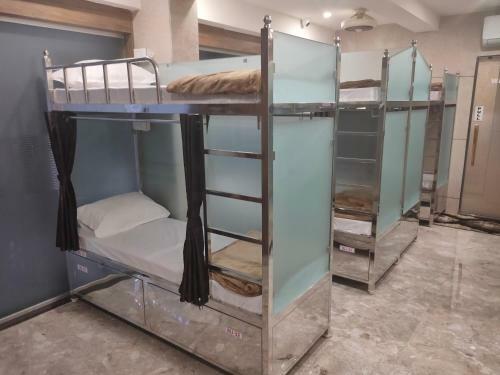Albergue Aman Dormitory And Guest House