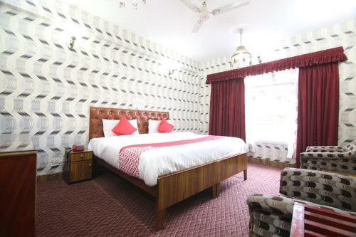 Capital O 37894 Hotel International