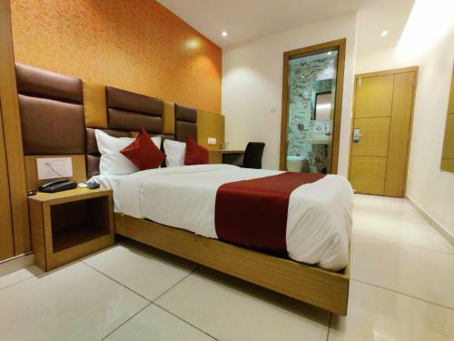 Hotel Hindustan Residency Thane