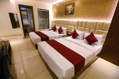Hotel Hindustan Residency Thane