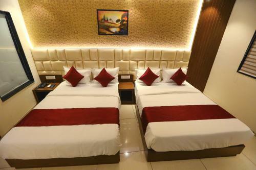 Hotel Hindustan Residency Thane