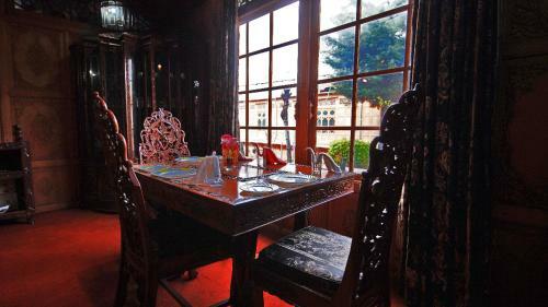 Hotel Meena Group Houseboats