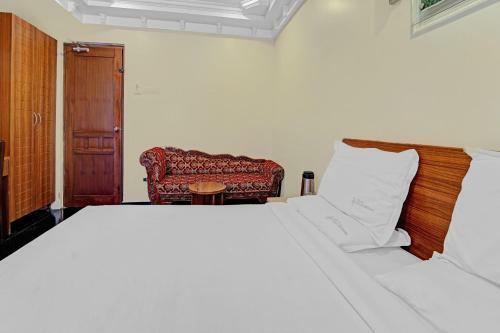 Collection O 83580 Hotel Royal