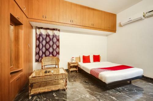 Hotel Oyo 60246 Viji Bharathi Guest House